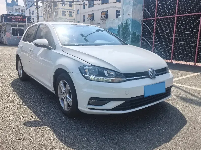 2018 Volkswagen Golf 1.6L 110HP L4 6AT,autocango,china used car exporter,china ev exporter,chinese used car exporter,chinese used ev exporter