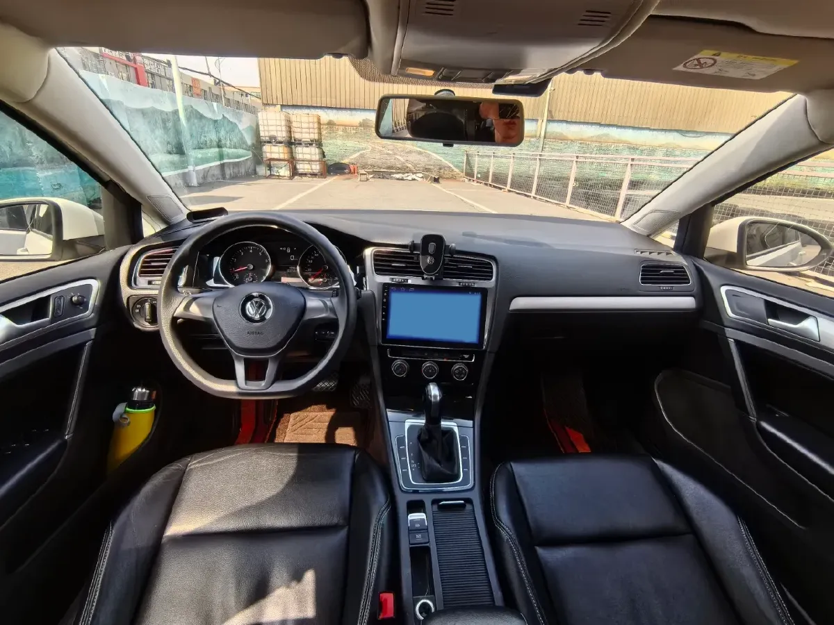 2018 Volkswagen Golf 1.6L 110HP L4 6AT,autocango,china used car exporter,china ev exporter,chinese used car exporter,chinese used ev exporter