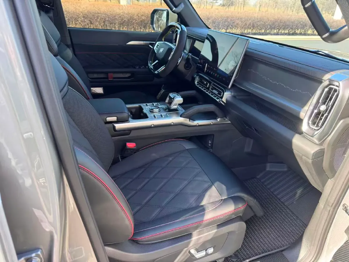 2026 Jetour Traveller 2.0T 254HP L4 7DCT,autocango,china used car exporter,china ev exporter,chinese used car exporter,chinese used ev exporter