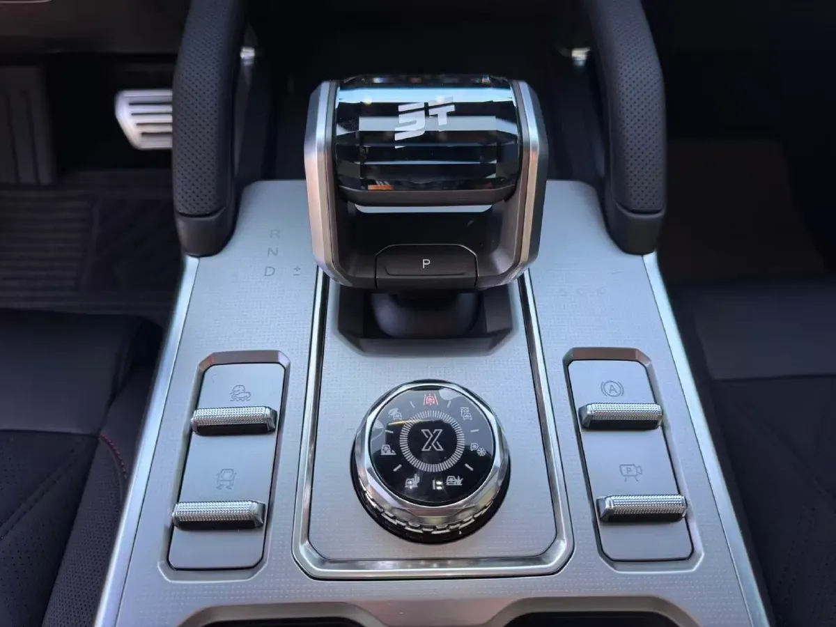 2026 Jetour Traveller 2.0T 254HP L4 7DCT,autocango,china used car exporter,china ev exporter,chinese used car exporter,chinese used ev exporter