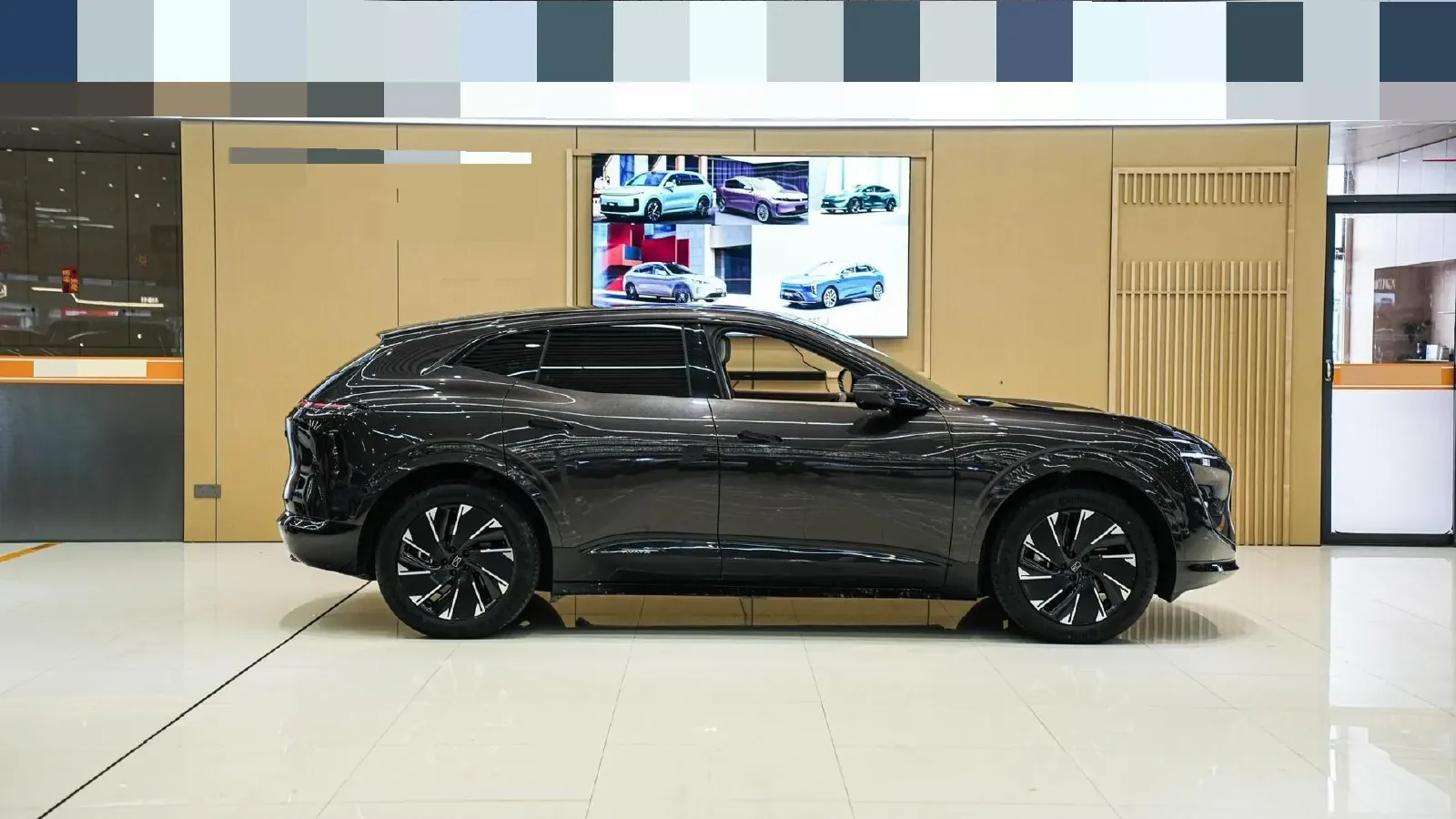 2024 Avatr 07 BEV 82.16KWH,autocango,china used car exporter,china ev exporter,chinese used car exporter,chinese used ev exporter