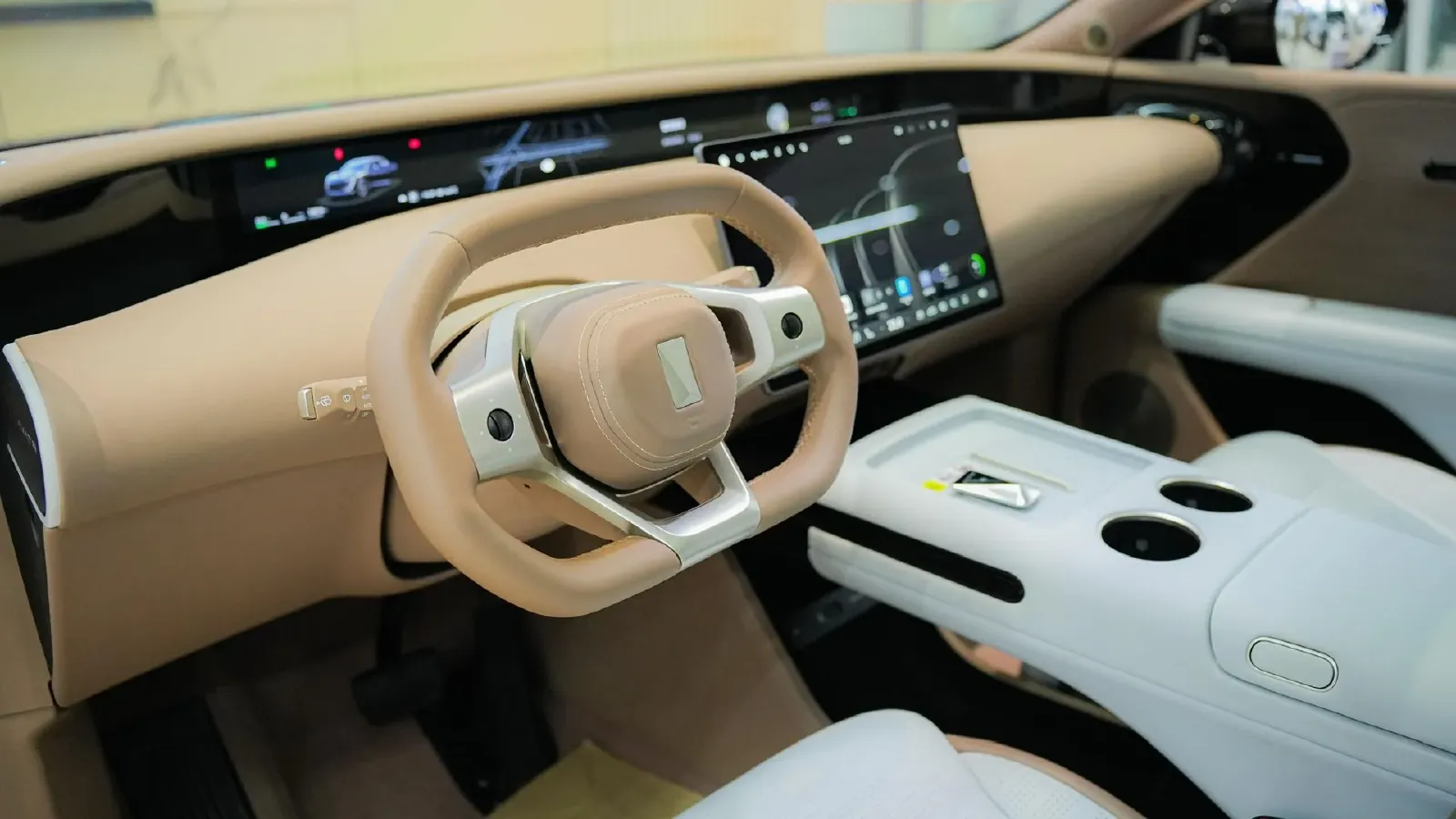 2024 Avatr 07 BEV 82.16KWH,autocango,china used car exporter,china ev exporter,chinese used car exporter,chinese used ev exporter