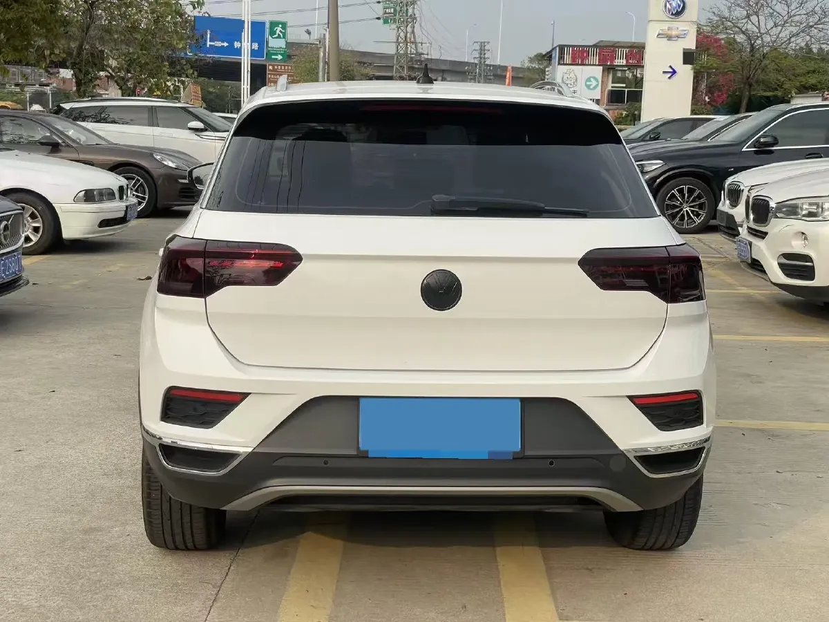 2021 Volkswagen T-Roc 1.4T 150HP L4 7DCT,autocango,china used car exporter,china ev exporter,chinese used car exporter,chinese used ev exporter