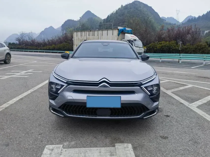 2021 Citroen C5 X 1.6T 175HP L4 8AT,autocango,china used car exporter,china ev exporter,chinese used car exporter,chinese used ev exporter