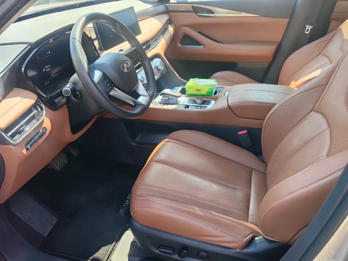 2024 Infiniti QX60 2.0T 252HP L4 9AT,autocango,china used car exporter,china ev exporter,chinese used car exporter,chinese used ev exporter