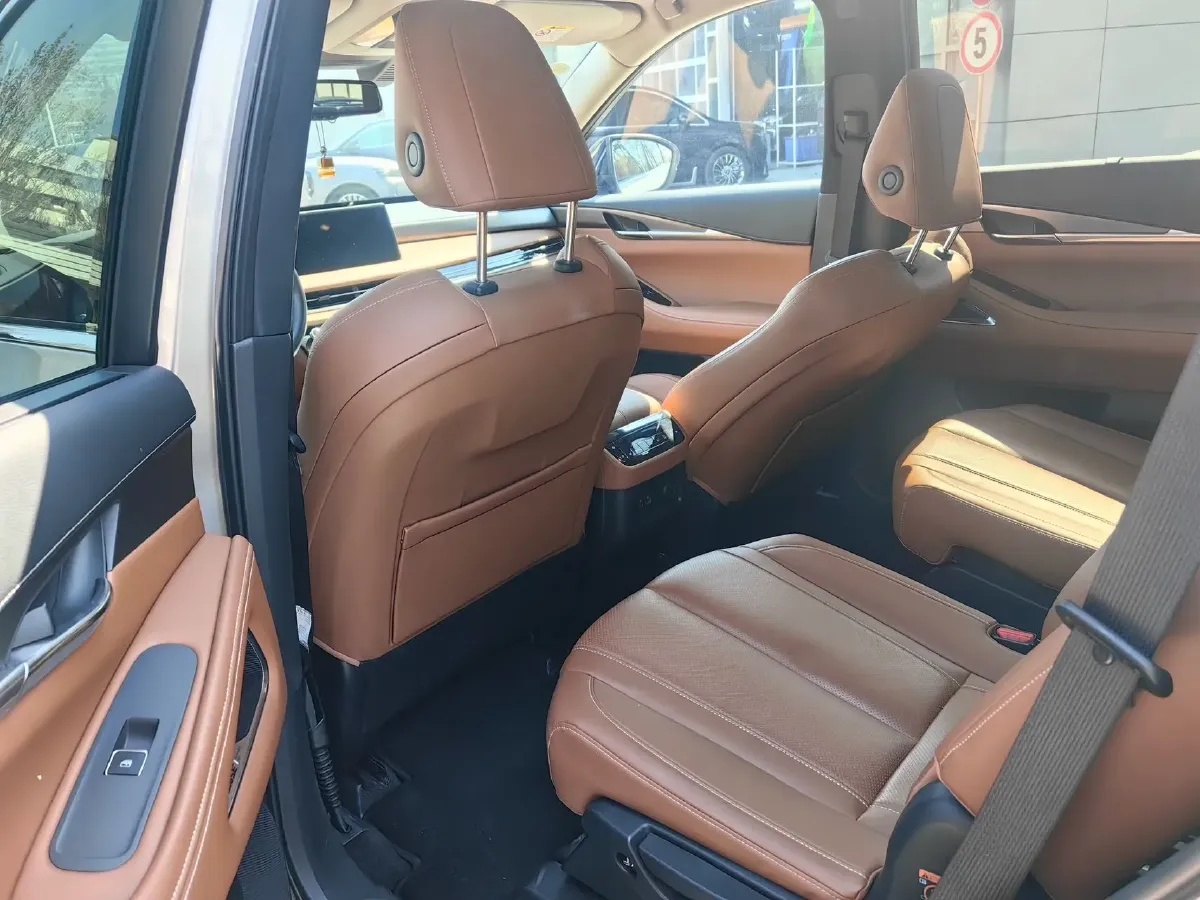 2024 Infiniti QX60 2.0T 252HP L4 9AT,autocango,china used car exporter,china ev exporter,chinese used car exporter,chinese used ev exporter