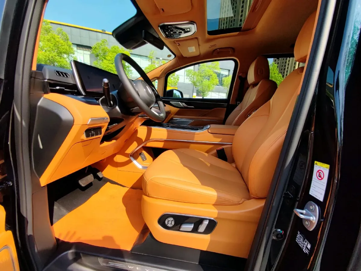 2024 Voyah ZhuiGuang 1.5T 136HP L4 PHEV 43KWH,autocango,china used car exporter,china ev exporter,chinese used car exporter,chinese used ev exporter