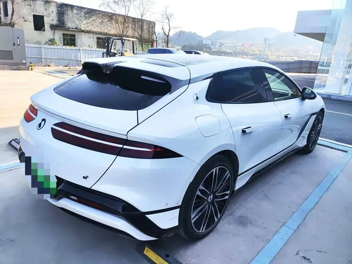 2024 Denza DenzaZ9GT 2.0T 207HP L4 E-CVT PHEV 38.5KWH,autocango,china used car exporter,china ev exporter,chinese used car exporter,chinese used ev exporter