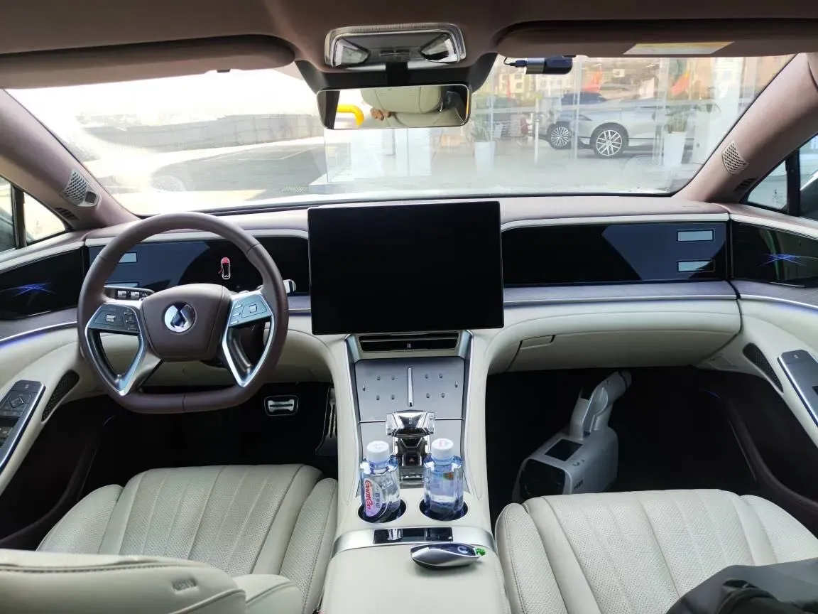 2024 Denza DenzaZ9GT 2.0T 207HP L4 E-CVT PHEV 38.5KWH,autocango,china used car exporter,china ev exporter,chinese used car exporter,chinese used ev exporter