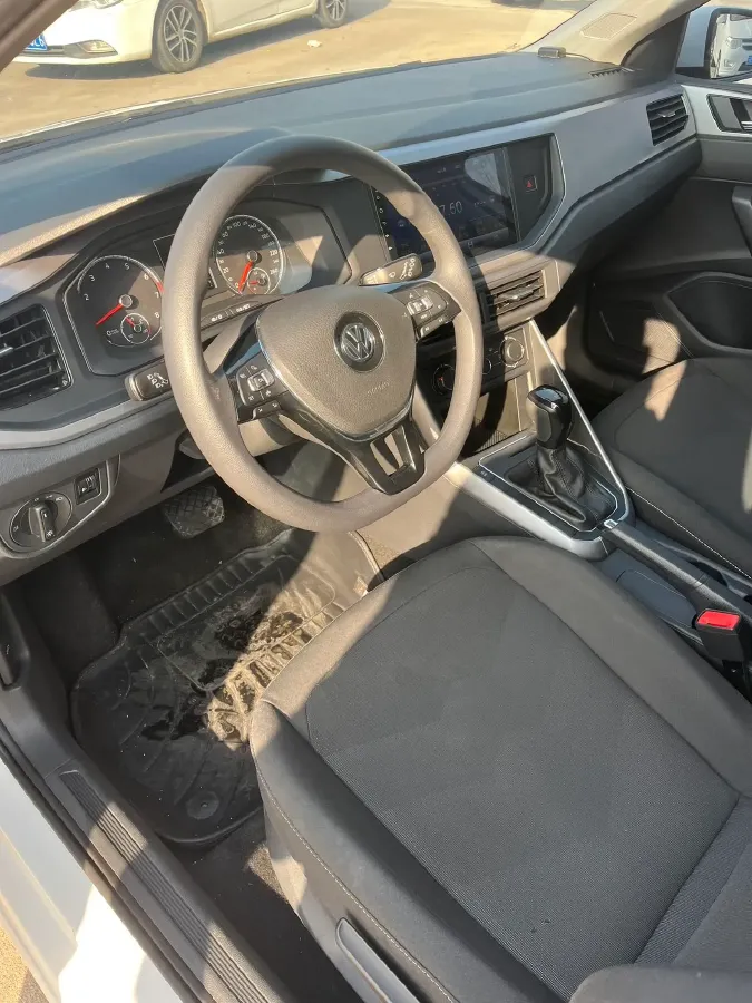 2019 Volkswagen Polo 1.5L 113HP L4 6AT,autocango,china used car exporter,china ev exporter,chinese used car exporter,chinese used ev exporter