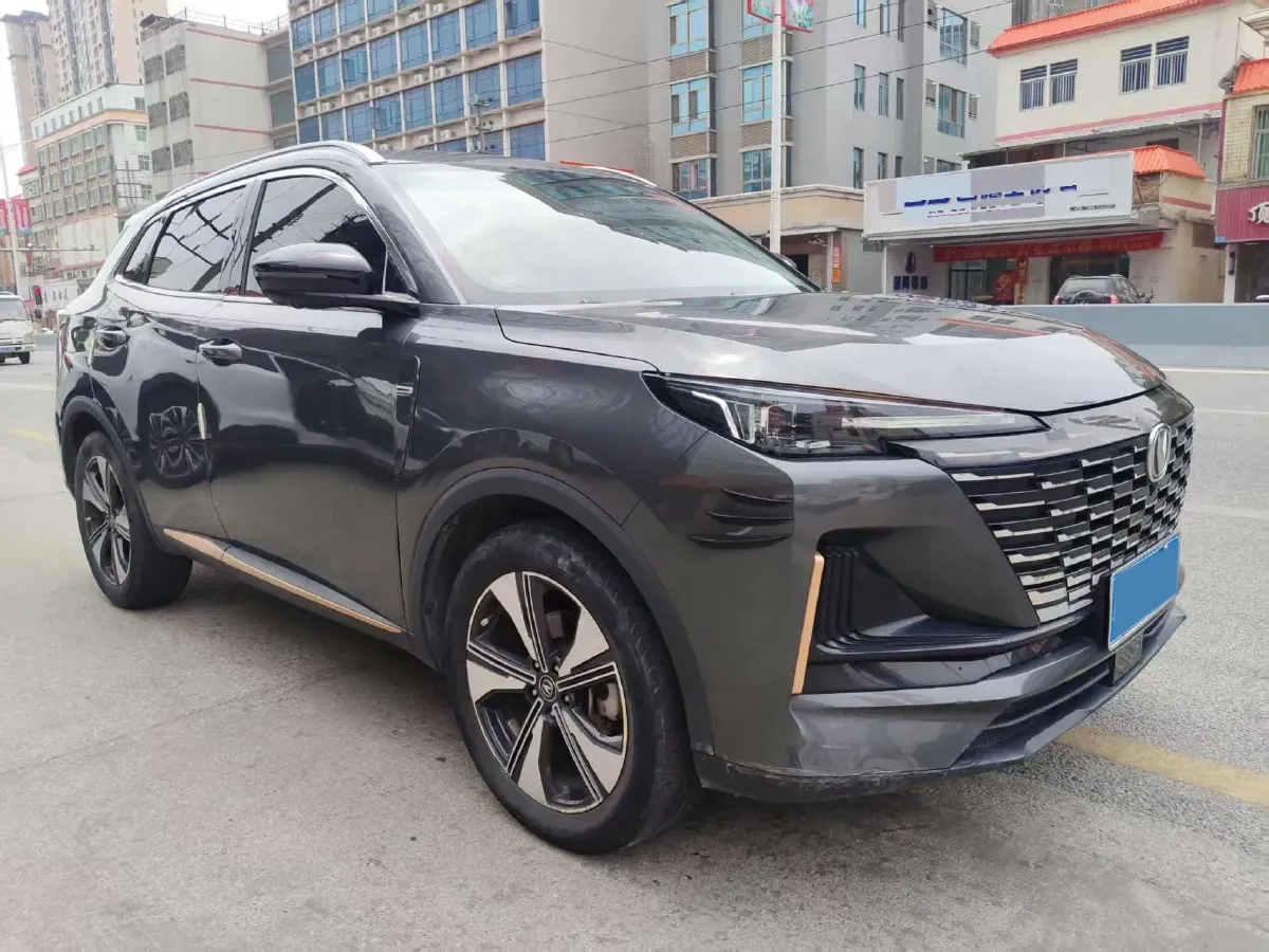 2022 ChangAn CS55 Plus 1.5T 180HP L4 7DCT,autocango,china used car exporter,china ev exporter,chinese used car exporter,chinese used ev exporter