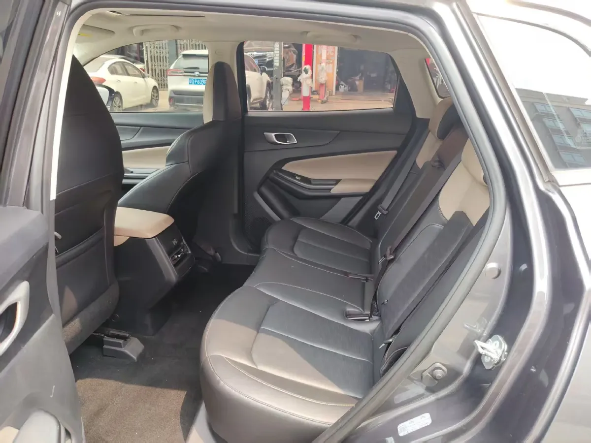 2022 ChangAn CS55 Plus 1.5T 180HP L4 7DCT,autocango,china used car exporter,china ev exporter,chinese used car exporter,chinese used ev exporter