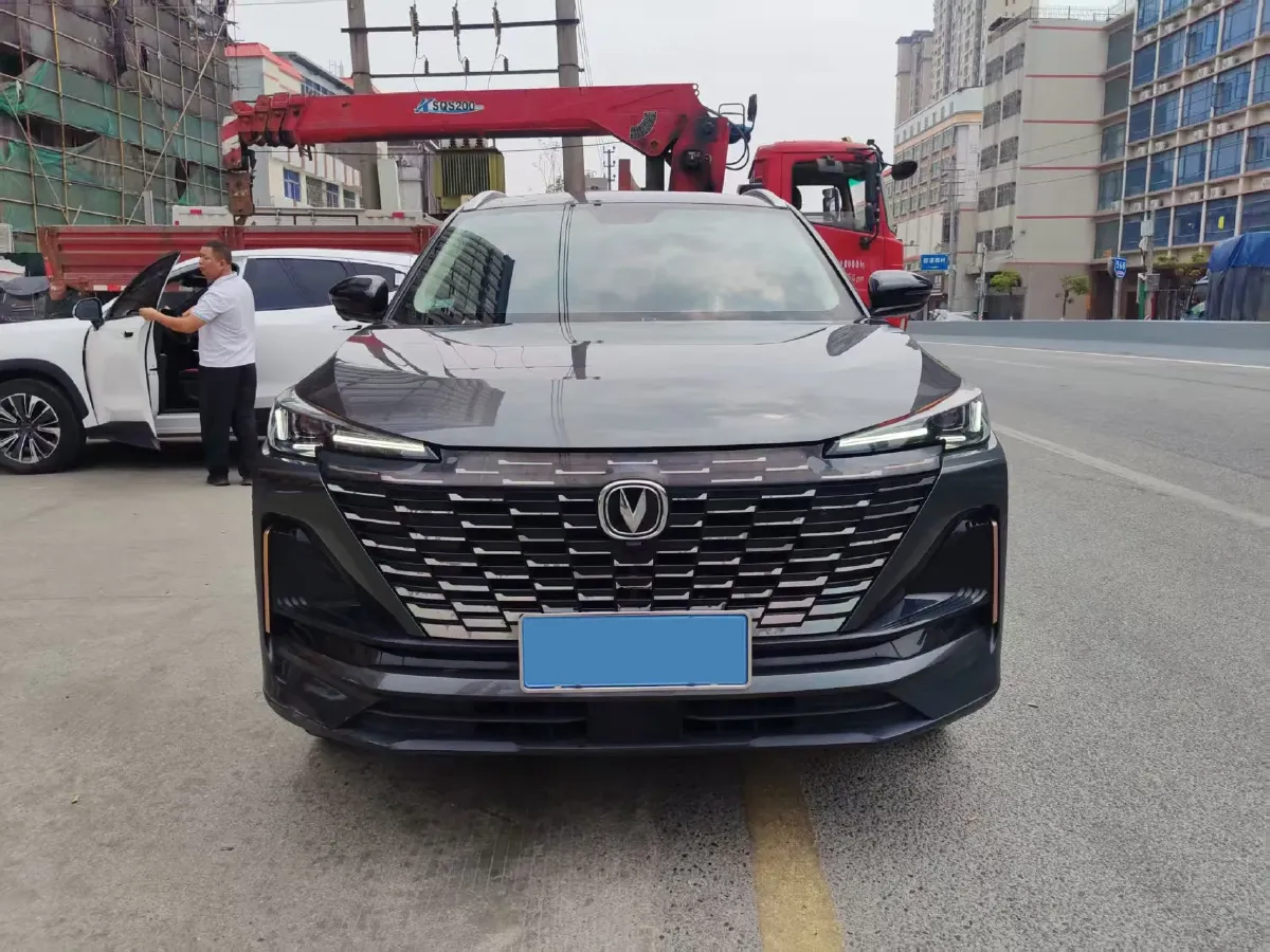 2022 ChangAn CS55 Plus 1.5T 180HP L4 7DCT,autocango,china used car exporter,china ev exporter,chinese used car exporter,chinese used ev exporter