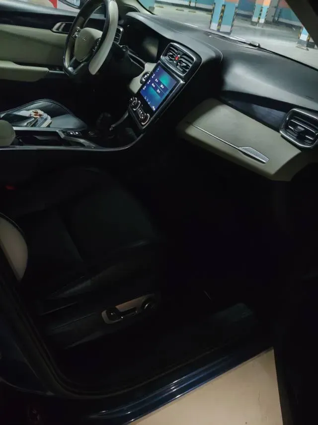 2018 Foton Tunland 2.0T 218HP L4 6AT,autocango,china used car exporter,china ev exporter,chinese used car exporter,chinese used ev exporter