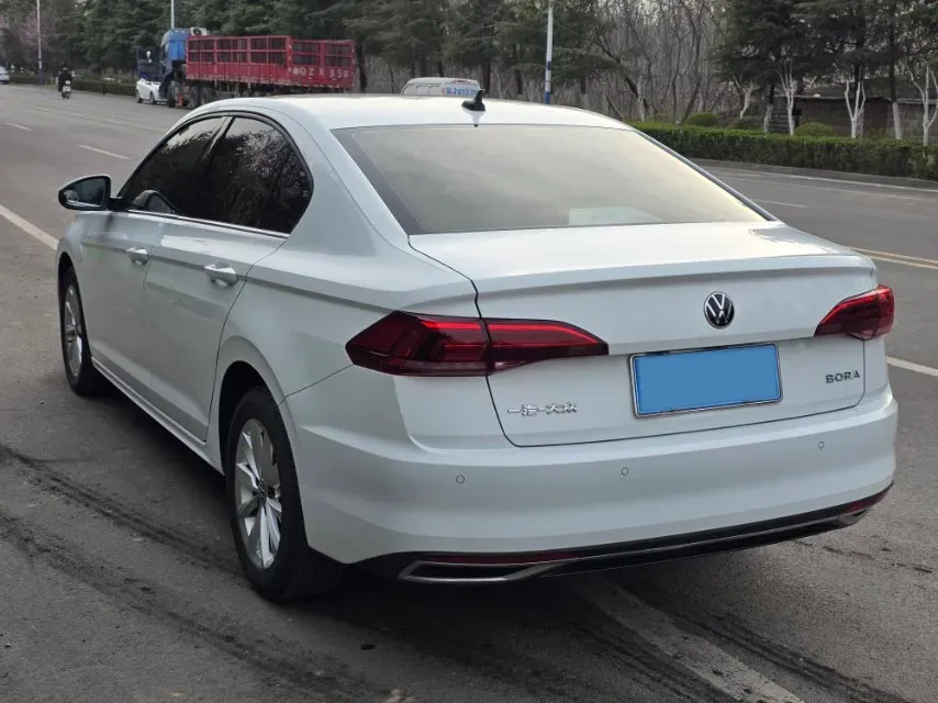 2021 Volkswagen Bora 1.5L 113HP L4 6AT,autocango,china used car exporter,china ev exporter,chinese used car exporter,chinese used ev exporter