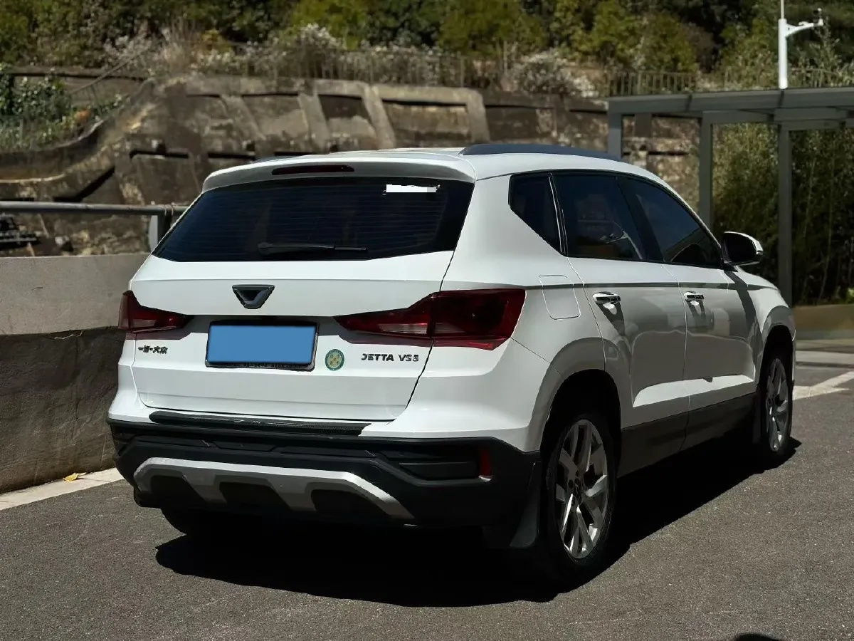 2021 Jetta VS5 1.4T 150HP L4 5MT,autocango,china used car exporter,china ev exporter,chinese used car exporter,chinese used ev exporter