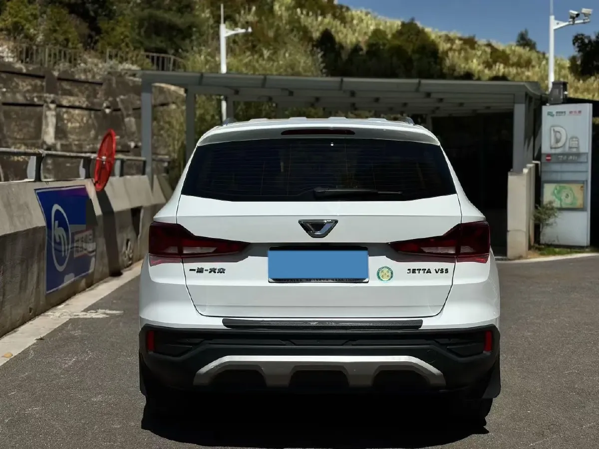 2021 Jetta VS5 1.4T 150HP L4 5MT,autocango,china used car exporter,china ev exporter,chinese used car exporter,chinese used ev exporter