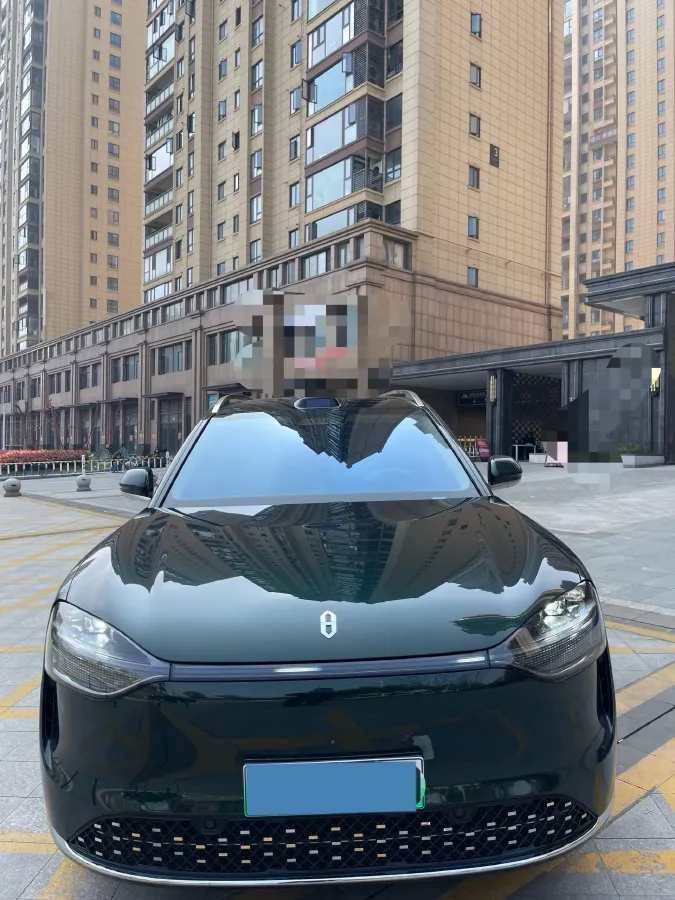 2024 AITO AITO M9 1.5T 152HP L4 REEV 42KWH,autocango,china used car exporter,china ev exporter,chinese used car exporter,chinese used ev exporter