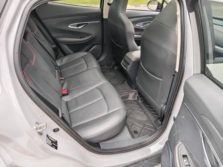 2020 ChangAn UNI-T 1.5T 180HP L4 7DCT,autocango,china used car exporter,china ev exporter,chinese used car exporter,chinese used ev exporter