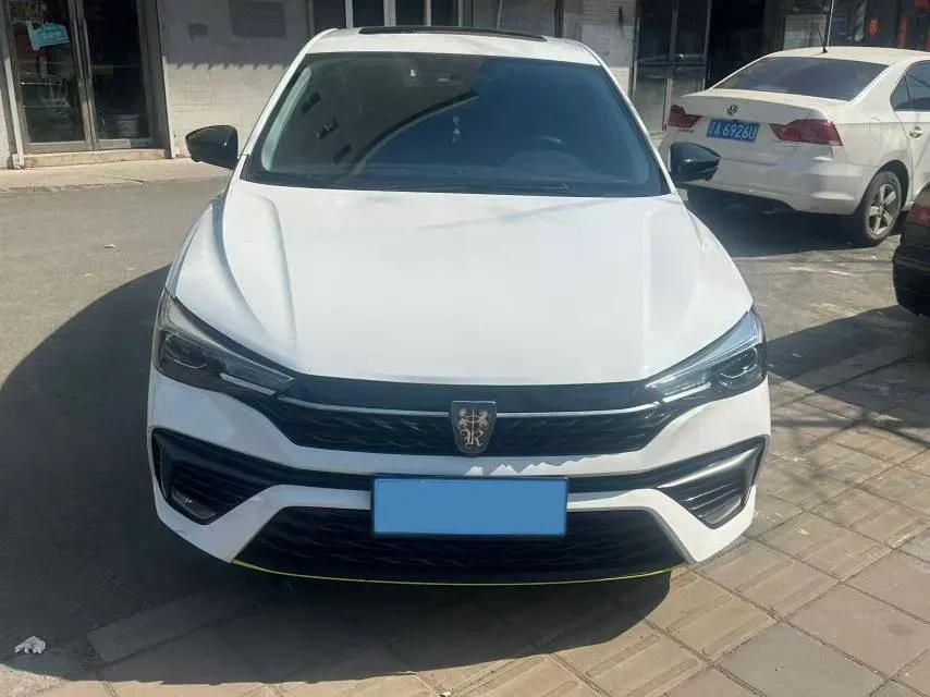2021 Roewe i5 1.5L 120HP L4 CVT,autocango,china used car exporter,china ev exporter,chinese used car exporter,chinese used ev exporter
