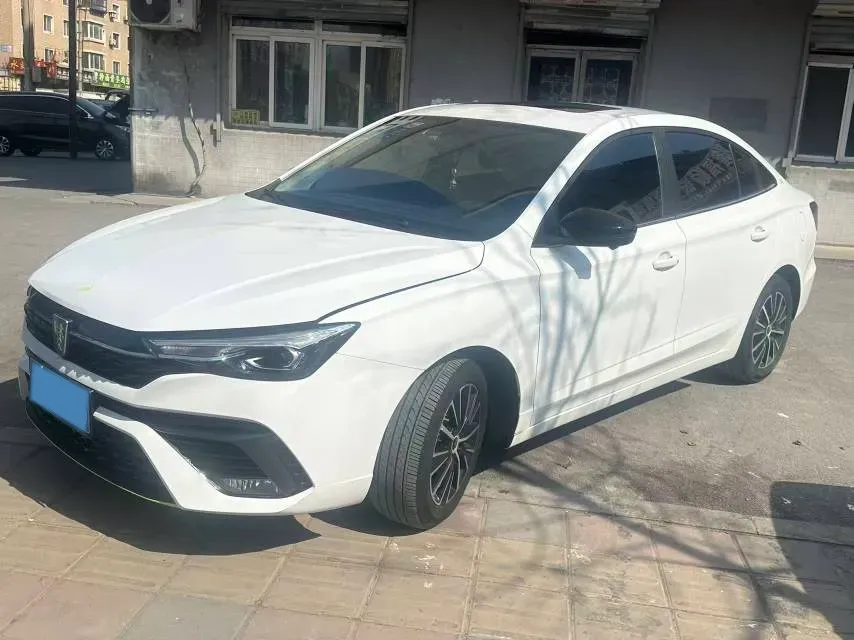 2021 Roewe i5 1.5L 120HP L4 CVT,autocango,china used car exporter,china ev exporter,chinese used car exporter,chinese used ev exporter