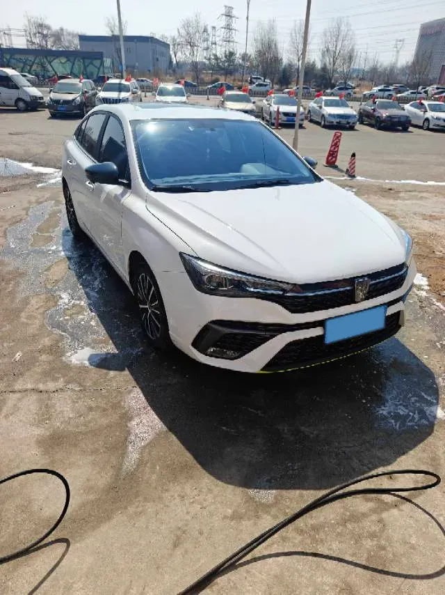 2021 Roewe i5 1.5L 120HP L4 CVT,autocango,china used car exporter,china ev exporter,chinese used car exporter,chinese used ev exporter