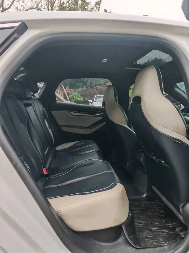 2021 MAXUS G50 1.5T 169HP L4 7DCT,autocango,china used car exporter,china ev exporter,chinese used car exporter,chinese used ev exporter