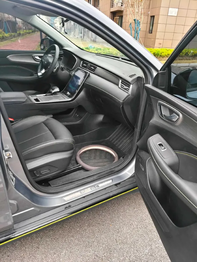 2020 Roewe RX5 1.5T 169HP L4 AMT PHEV 11.1KWH,autocango,china used car exporter,china ev exporter,chinese used car exporter,chinese used ev exporter