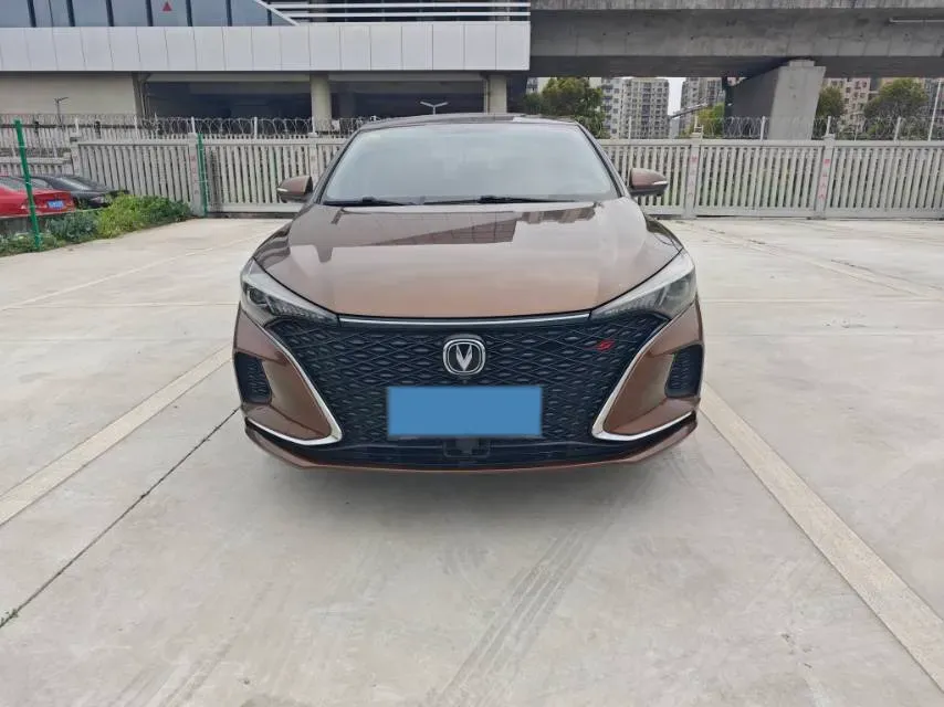 2020 ChangAn Eado 1.4T 158HP L4 7DCT,autocango,china used car exporter,china ev exporter,chinese used car exporter,chinese used ev exporter