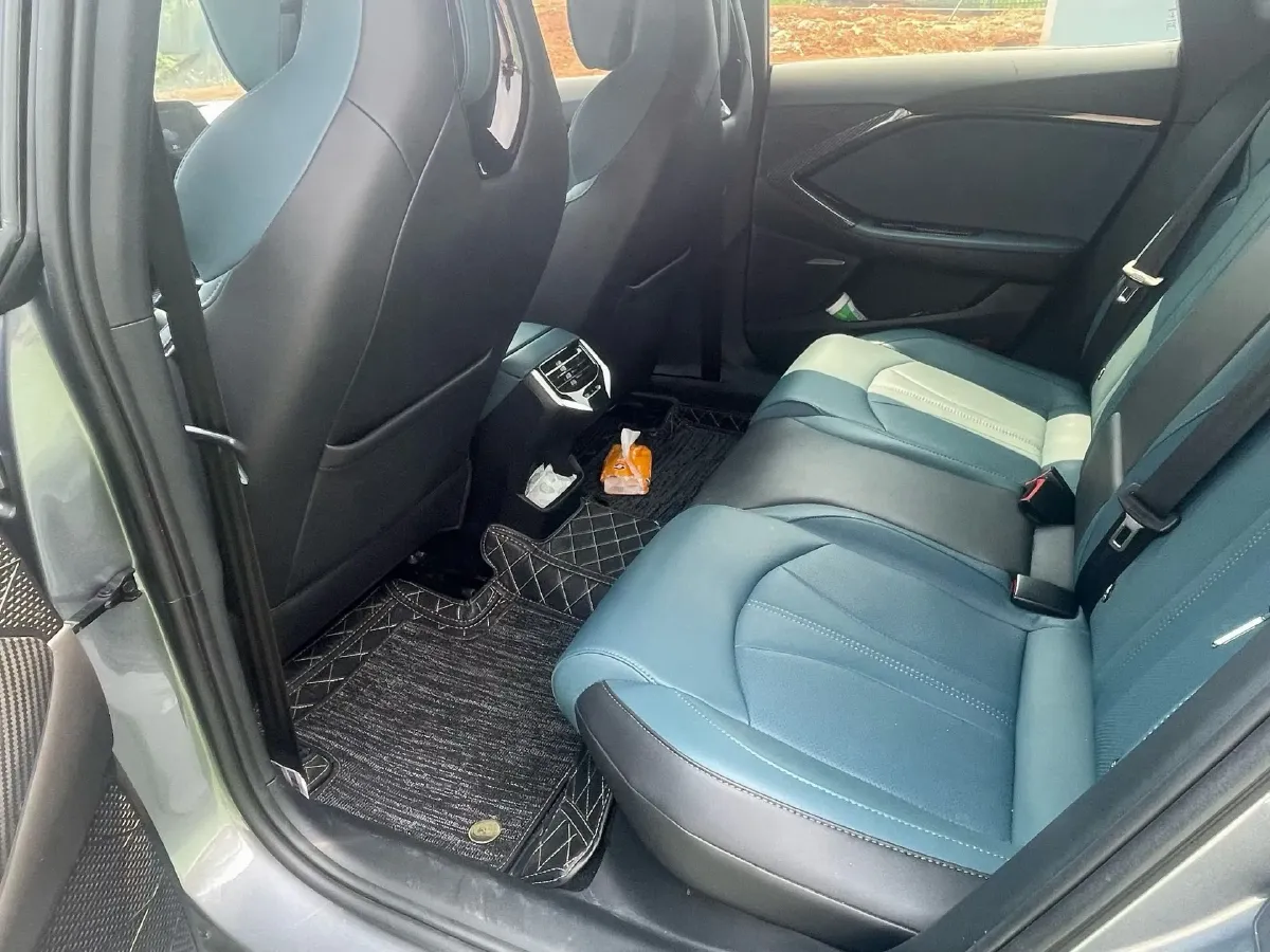 2023 MG 7 1.5T 188HP L4 7DCT,autocango,china used car exporter,china ev exporter,chinese used car exporter,chinese used ev exporter