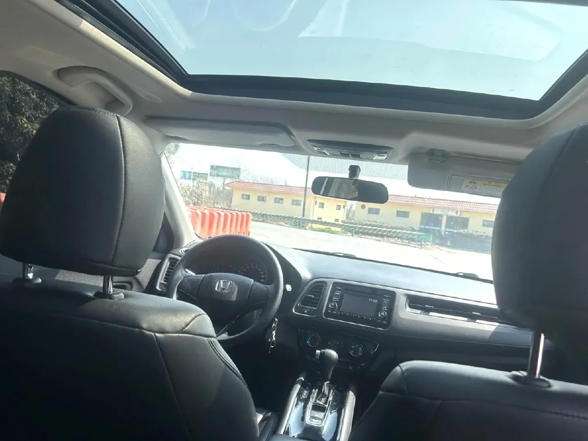 2020 Honda Vezel 1.5L 131HP L4 CVT,autocango,china used car exporter,china ev exporter,chinese used car exporter,chinese used ev exporter