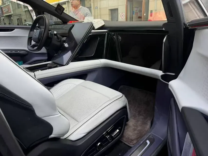 2021 HiPhi X BEV 97KWH,autocango,china used car exporter,china ev exporter,chinese used car exporter,chinese used ev exporter