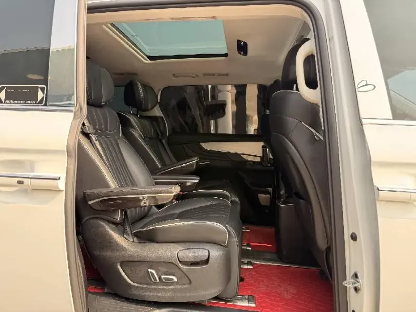 2021 Roewe iMAX8 2.0T 234HP L4 8AT,autocango,china used car exporter,china ev exporter,chinese used car exporter,chinese used ev exporter