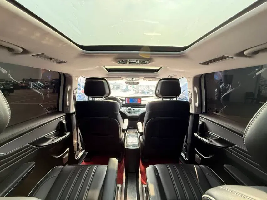 2021 Roewe iMAX8 2.0T 234HP L4 8AT,autocango,china used car exporter,china ev exporter,chinese used car exporter,chinese used ev exporter