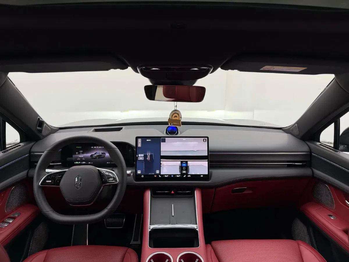 2025 AITO AITO M5 1.5T 152HP L4 REEV 42KWH,autocango,china used car exporter,china ev exporter,chinese used car exporter,chinese used ev exporter