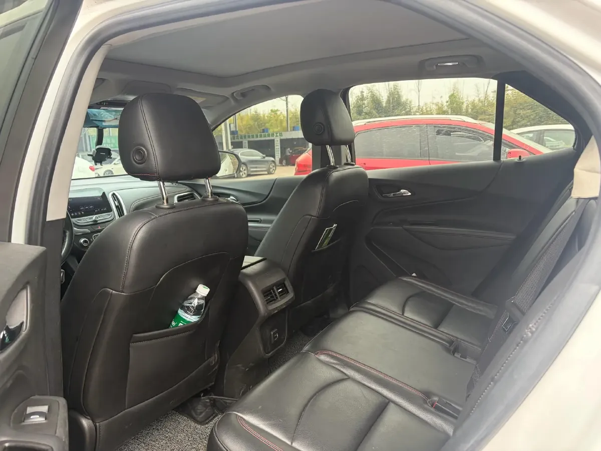 2019 Chevrolet Equinox 2.0T 260HP L4 9AT,autocango,china used car exporter,china ev exporter,chinese used car exporter,chinese used ev exporter