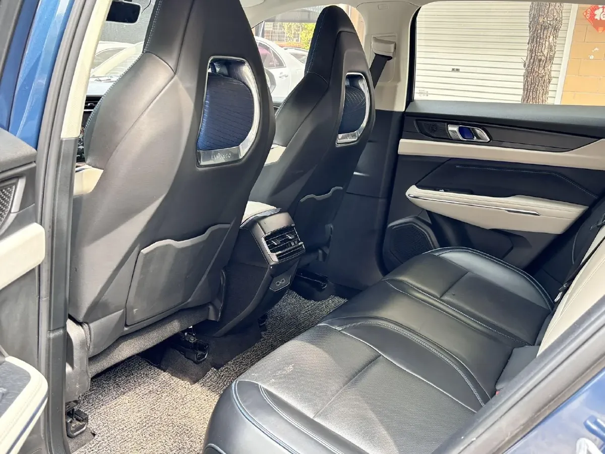 2021 LYNK&CO 01 2.0T 218HP L4 8AT,autocango,china used car exporter,china ev exporter,chinese used car exporter,chinese used ev exporter