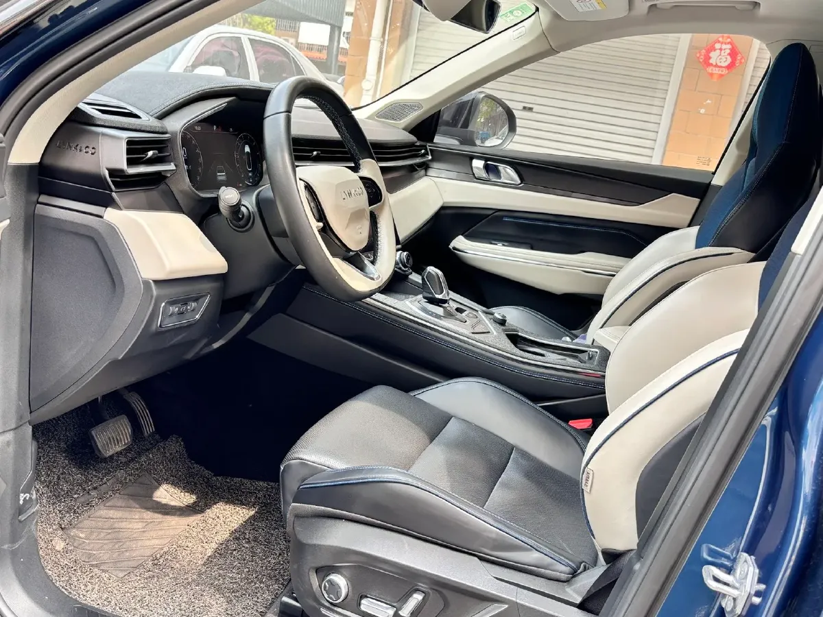 2021 LYNK&CO 01 2.0T 218HP L4 8AT,autocango,china used car exporter,china ev exporter,chinese used car exporter,chinese used ev exporter