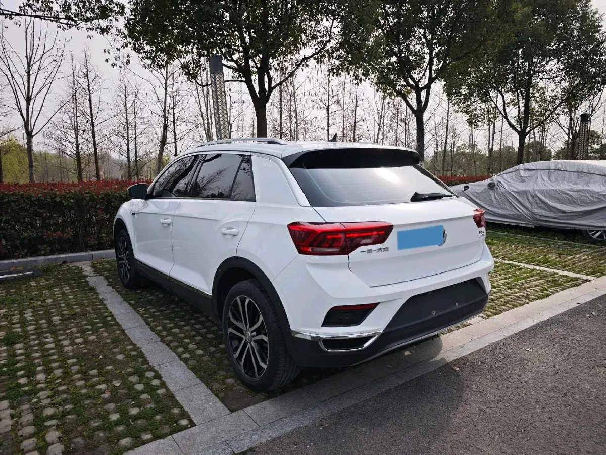 2019 Volkswagen T-Roc 1.4T 150HP L4 7DCT,autocango,china used car exporter,china ev exporter,chinese used car exporter,chinese used ev exporter