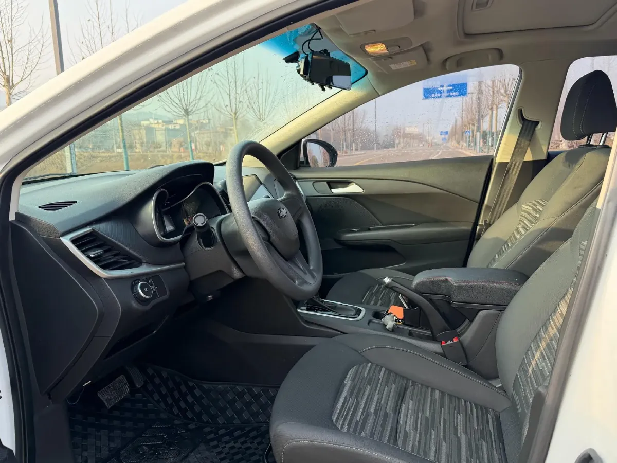 2019 Chevrolet Cavalier 1.5L 113HP L4 6AT,autocango,china used car exporter,china ev exporter,chinese used car exporter,chinese used ev exporter