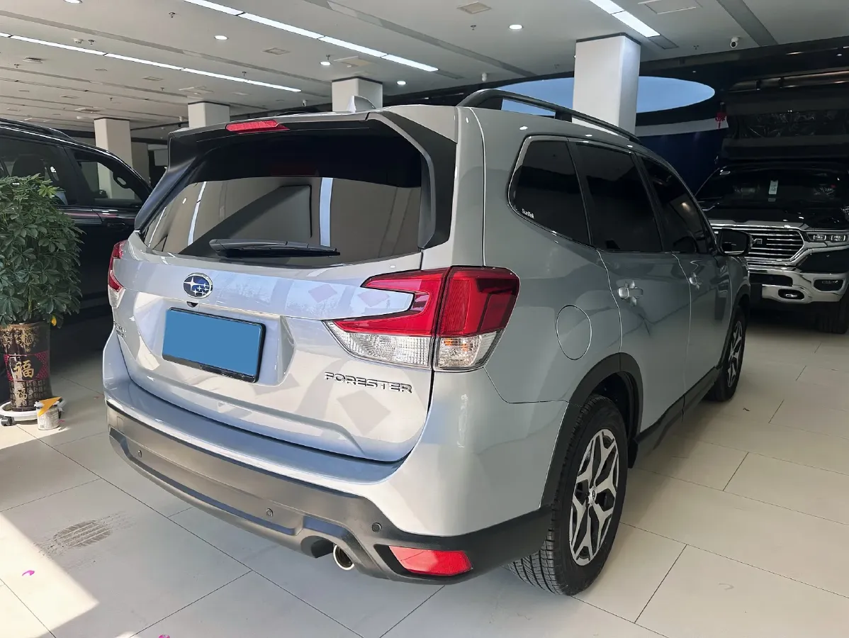 2021 Subaru Forester 2.0L 154HP H4 CVT,autocango,china used car exporter,china ev exporter,chinese used car exporter,chinese used ev exporter