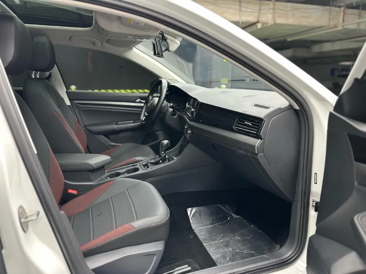 2020 Volkswagen Bora 1.5L 113HP L4 6AT,autocango,china used car exporter,china ev exporter,chinese used car exporter,chinese used ev exporter