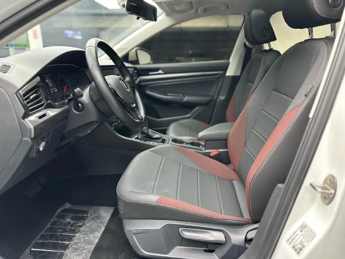 2020 Volkswagen Bora 1.5L 113HP L4 6AT,autocango,china used car exporter,china ev exporter,chinese used car exporter,chinese used ev exporter