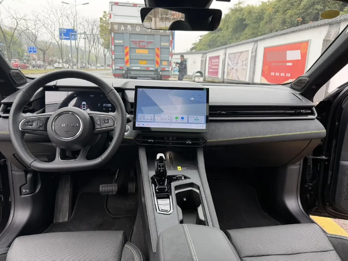 2023 MAXUS G50 1.5T 181HP L4 7DCT,autocango,china used car exporter,china ev exporter,chinese used car exporter,chinese used ev exporter