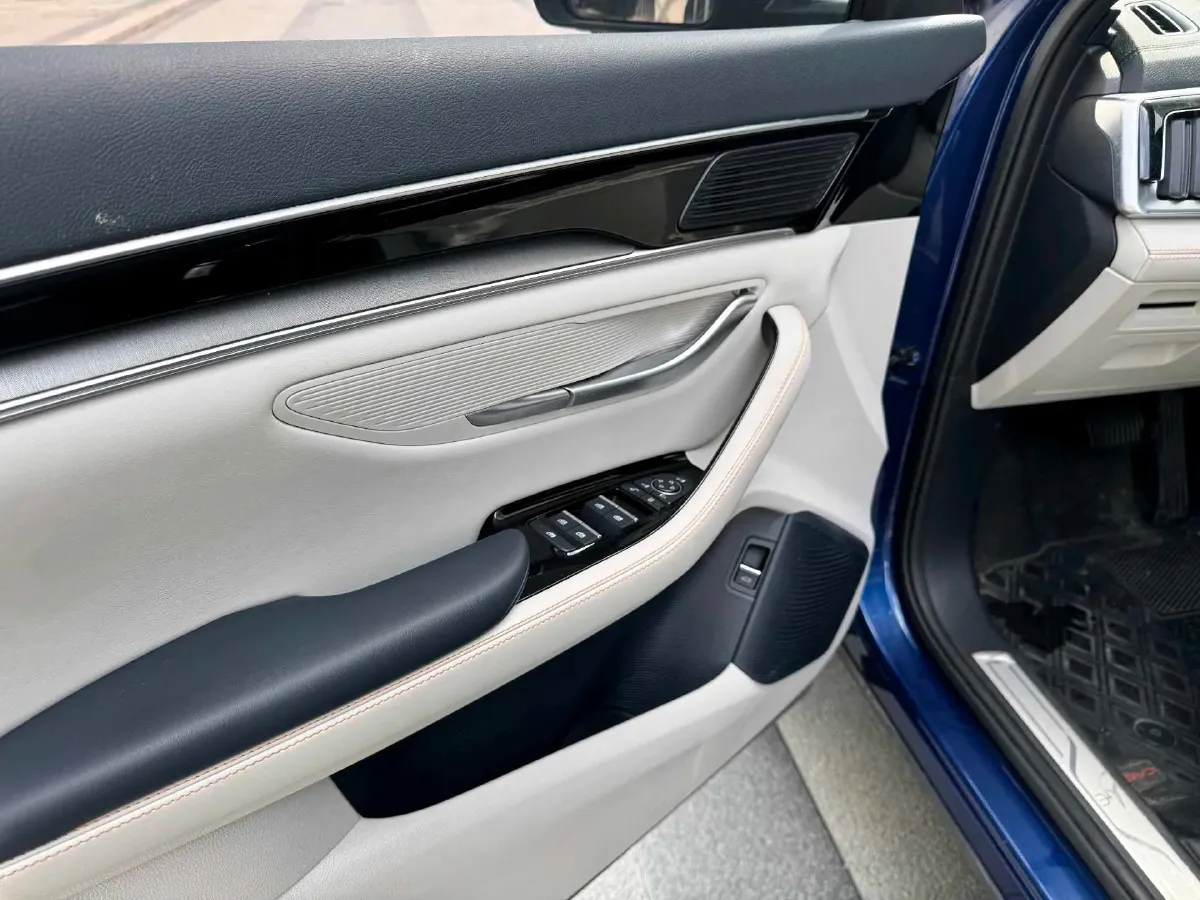 2022 Hyundai Tucson 2.0L 150HP L4 6AT Hybrid,autocango,china used car exporter,china ev exporter,chinese used car exporter,chinese used ev exporter