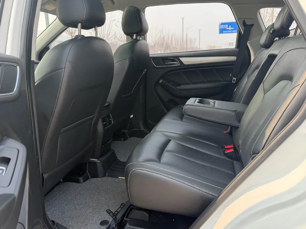 2018 Roewe RX5 1.5T 169HP L4 7DCT,autocango,china used car exporter,china ev exporter,chinese used car exporter,chinese used ev exporter