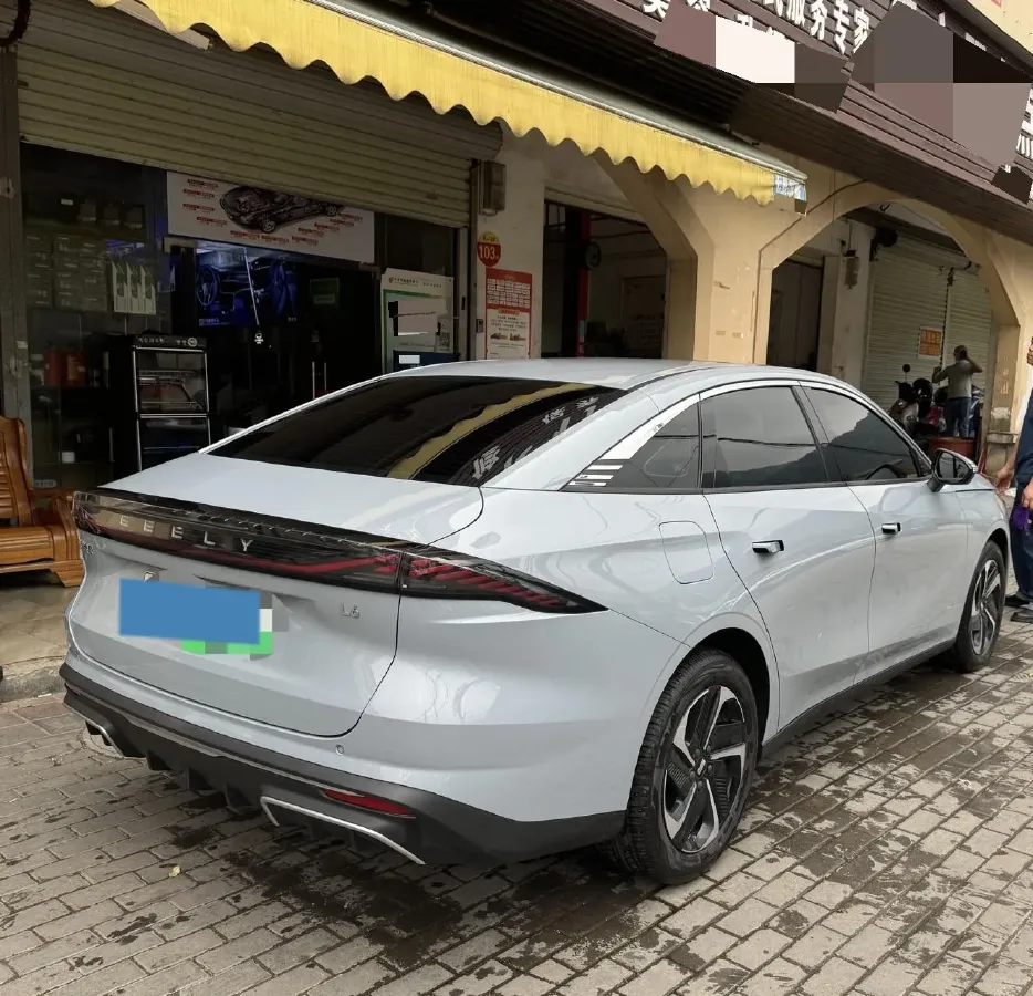 2024 Geely Galaxy L6 1.5T 163HP L4 3DHT PHEV,autocango,china used car exporter,china ev exporter,chinese used car exporter,chinese used ev exporter