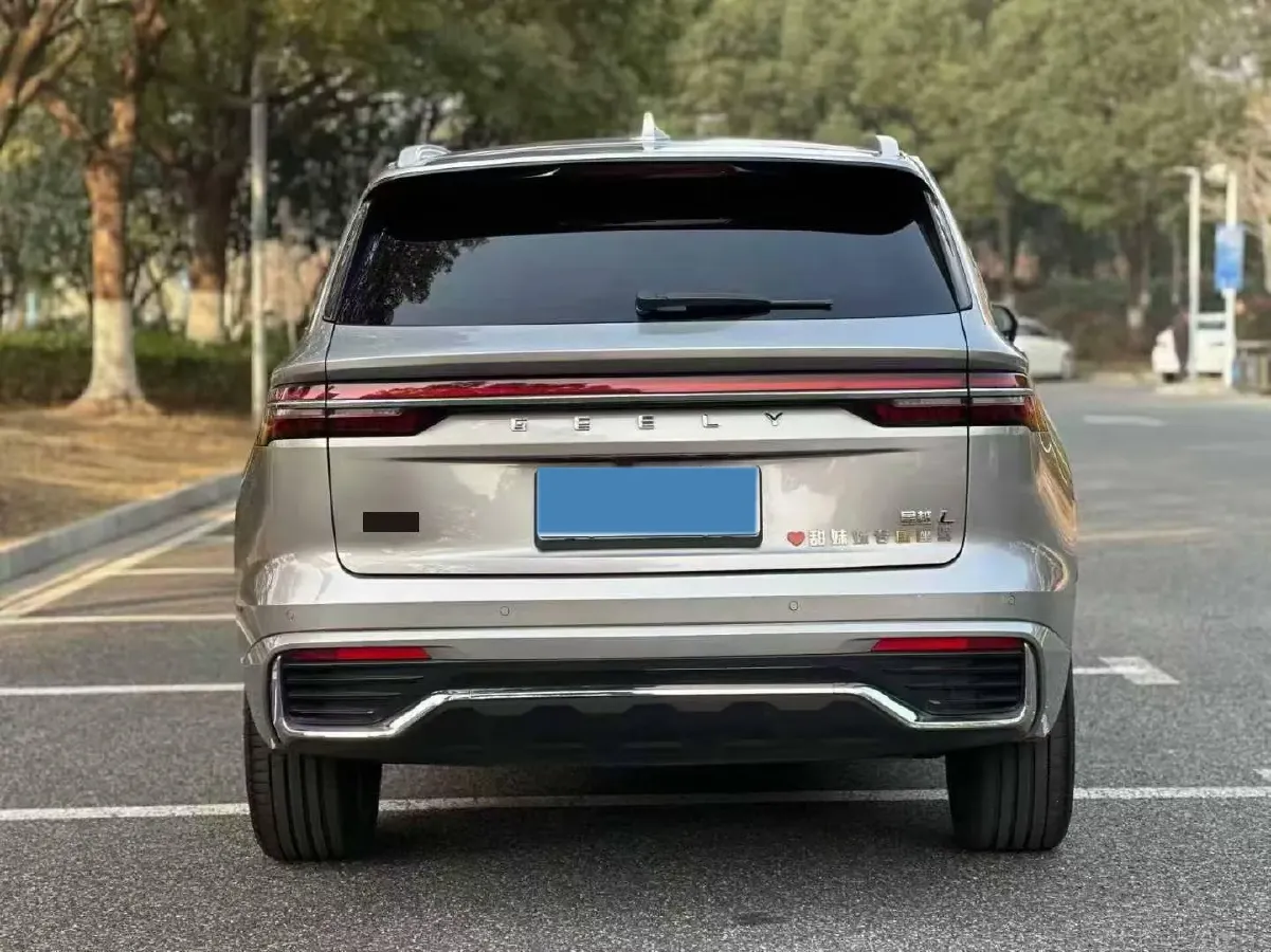 2021 Geely Monjaro 2.0T 218HP L4 7DCT,autocango,china used car exporter,china ev exporter,chinese used car exporter,chinese used ev exporter