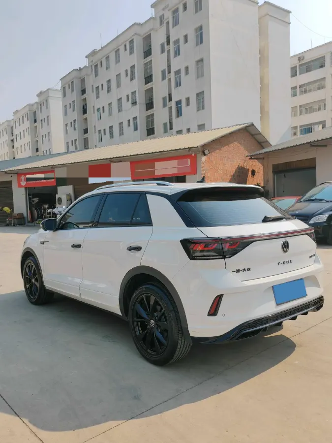 2023 Volkswagen T-Roc 1.5T 160HP L4 7DCT,autocango,china used car exporter,china ev exporter,chinese used car exporter,chinese used ev exporter