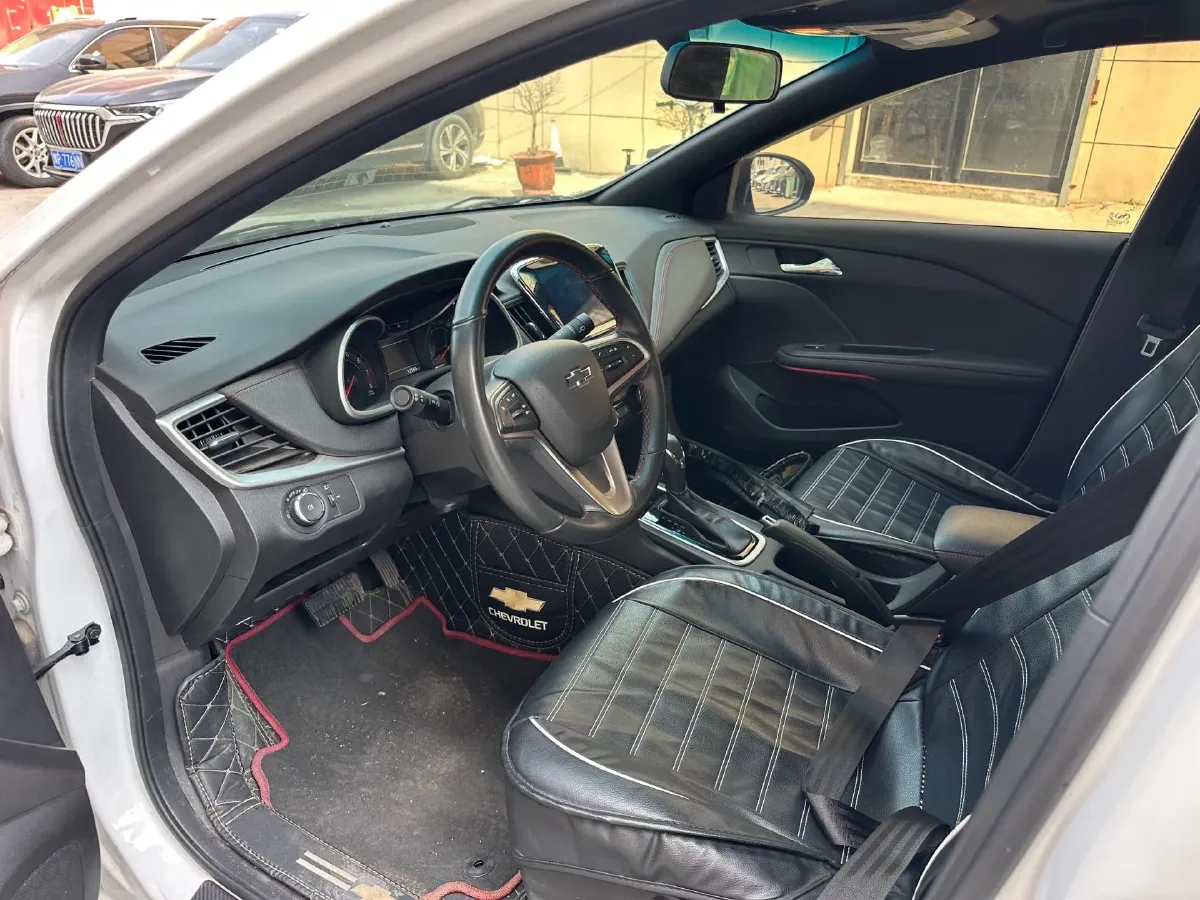 2020 Chevrolet Monza 1.3T 163HP L3 6AT,autocango,china used car exporter,china ev exporter,chinese used car exporter,chinese used ev exporter